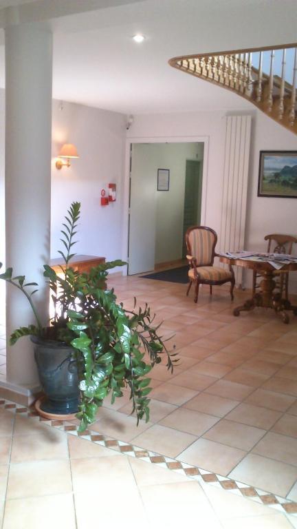 L'Oustal Du Lauragais Hotell Labastide-Beauvoir Exteriör bild